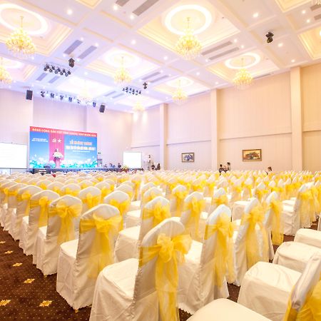 Tan Son Nhat Saigon Hotel Cidade de Ho Chi Minh Exterior foto