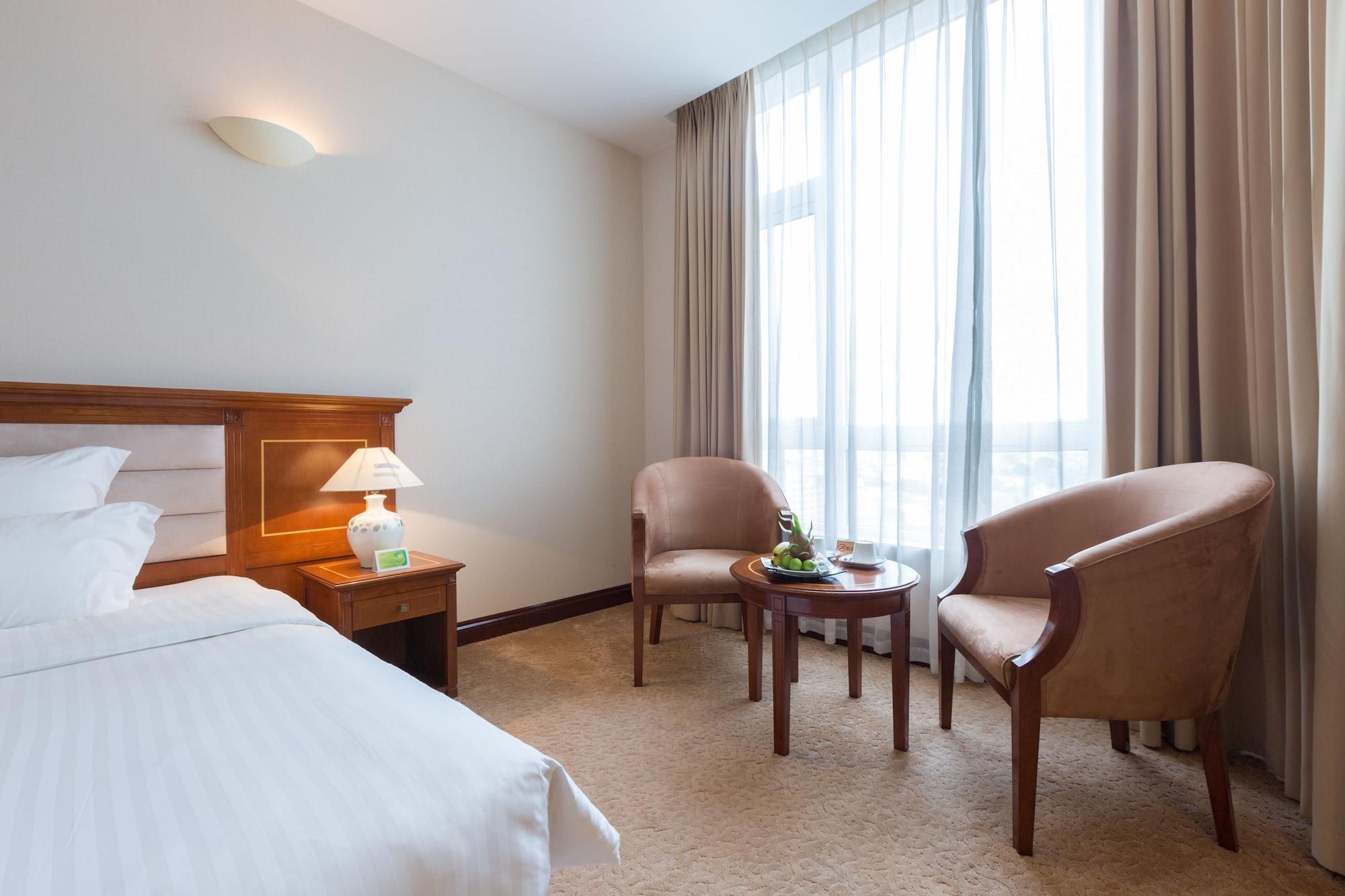 Tan Son Nhat Saigon Hotel Cidade de Ho Chi Minh Exterior foto