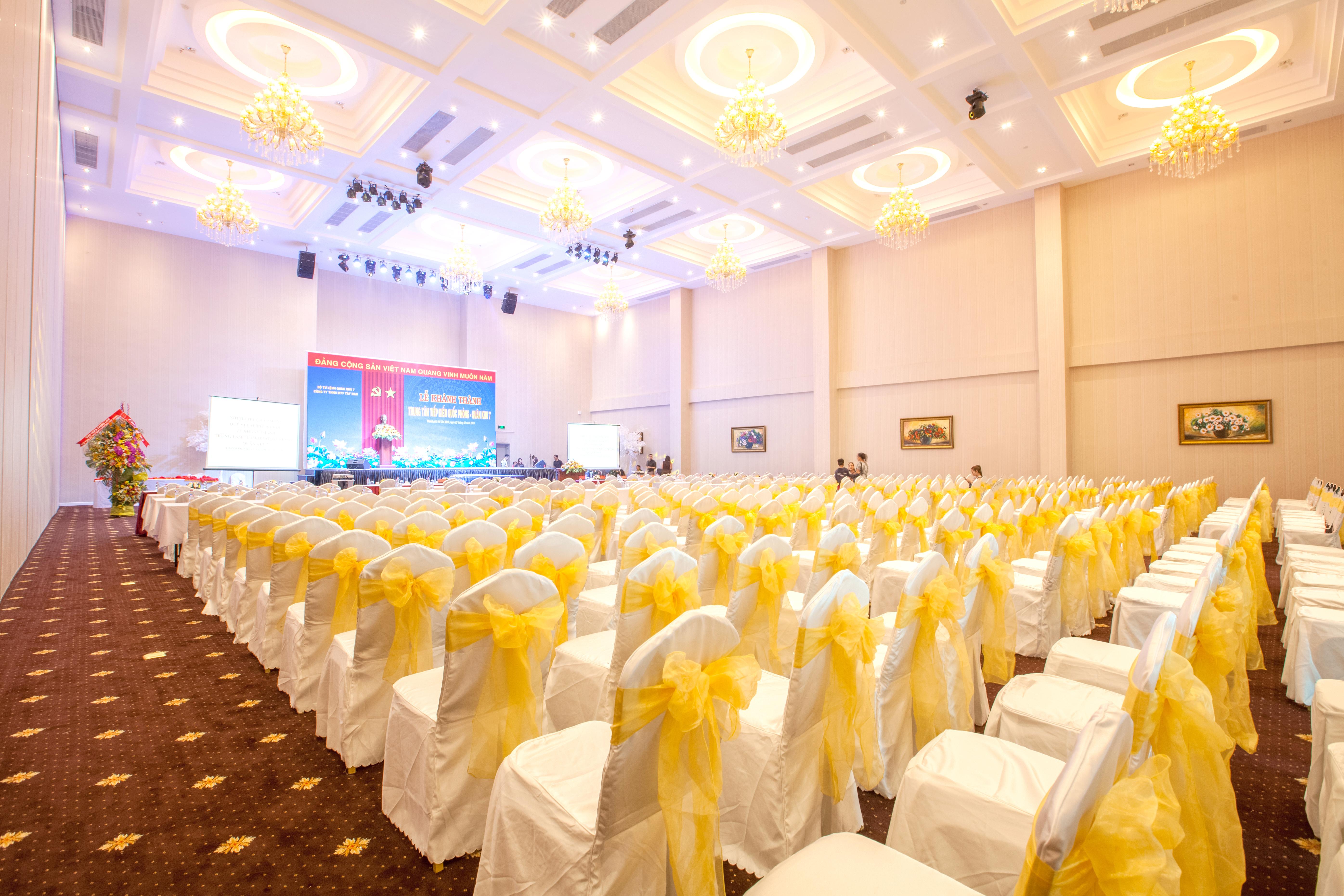 Tan Son Nhat Saigon Hotel Cidade de Ho Chi Minh Exterior foto