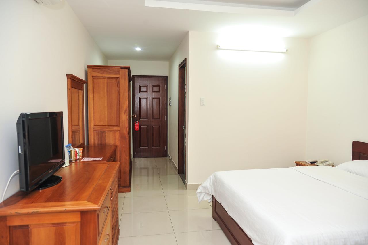 Tan Son Nhat Saigon Hotel Cidade de Ho Chi Minh Exterior foto