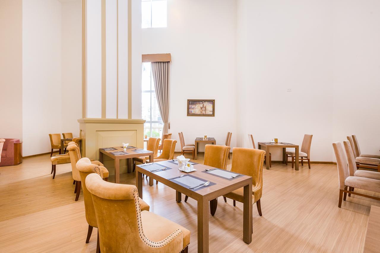 Tan Son Nhat Saigon Hotel Cidade de Ho Chi Minh Exterior foto