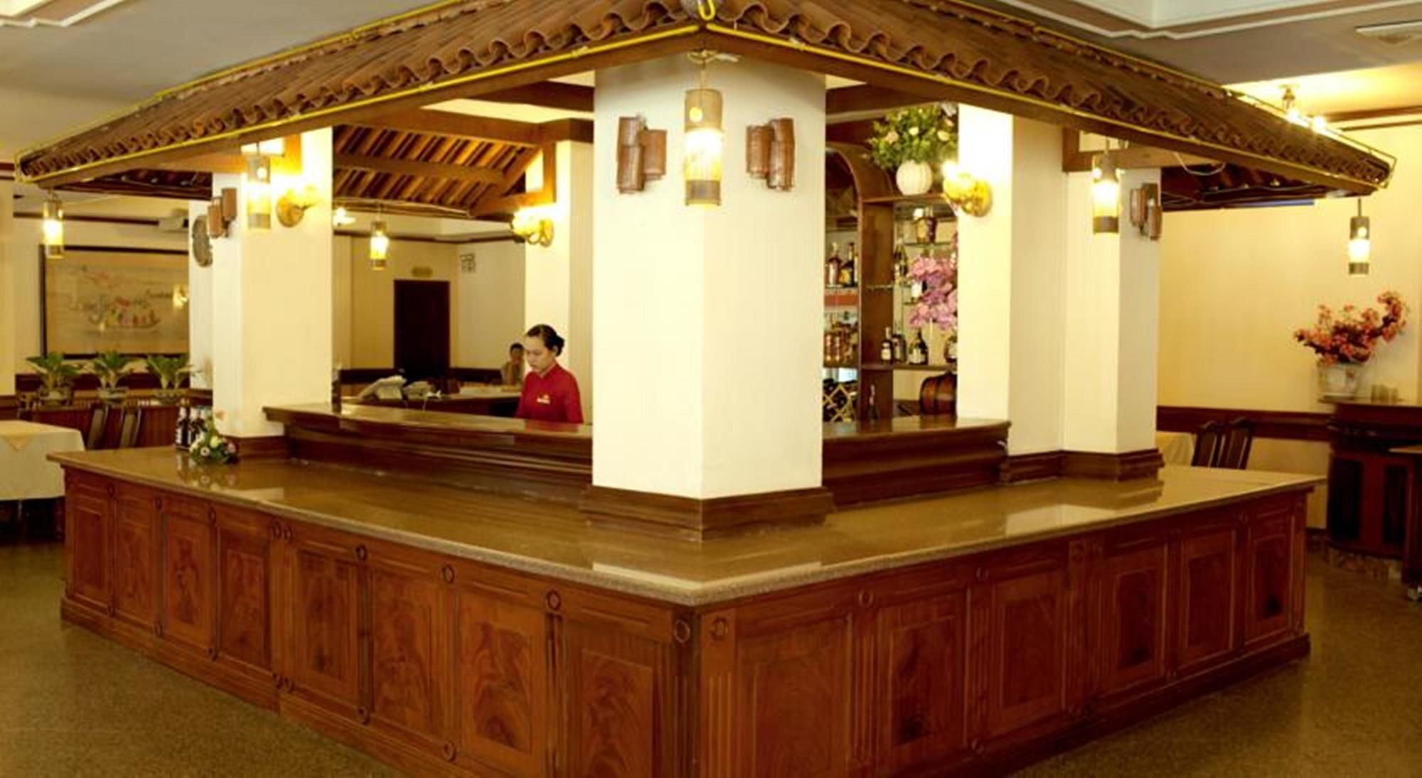 Tan Son Nhat Saigon Hotel Cidade de Ho Chi Minh Exterior foto